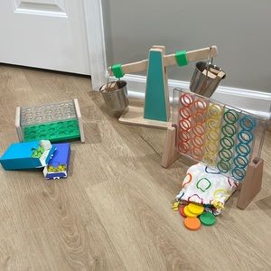 Lovevery Balance Scale pegs and disc game bundle